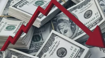 فجوة 1000 ريال تفصل الدولار بين عدن وصنعاء وتعمق أزمة اقتصاد اليمن